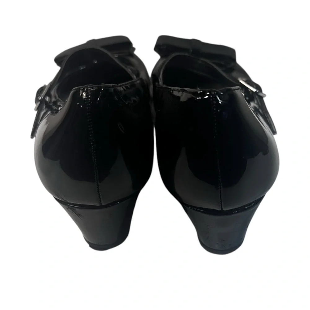 Carefully Chosen ❤️ Classic Wonder Nation Dress Shoe